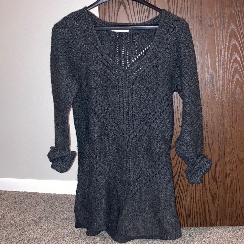 Long sleeve sweater